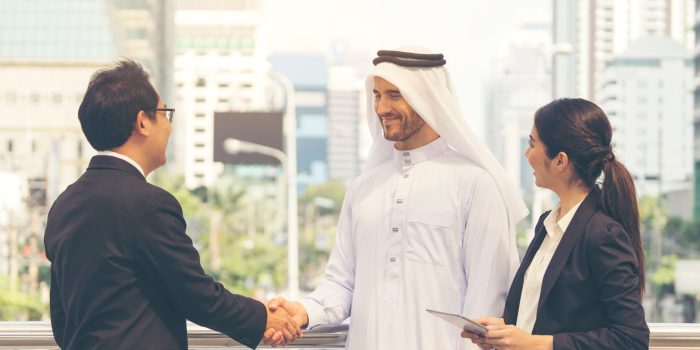 Arab,Businessman,Make,A,Handshake,With,His,Partnership.,First,Meeting